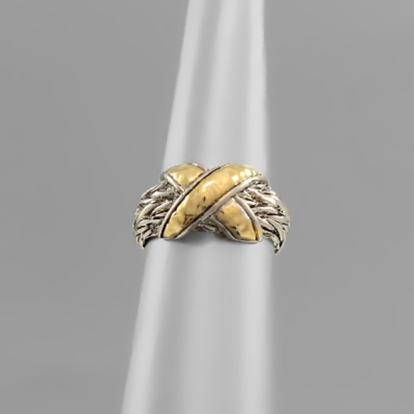 Crisscross Twotone Ring - Picture 1 of 1